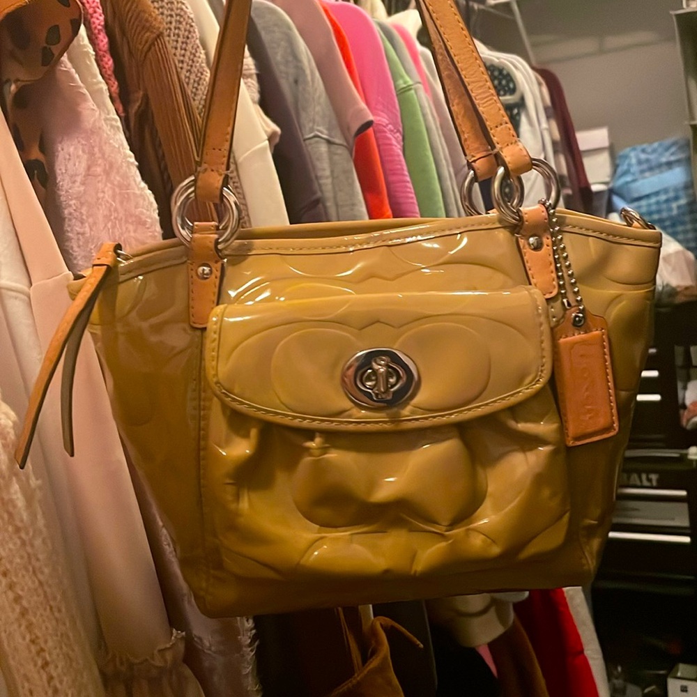 Coach Yellow Handbag F14729 - Picture 12 of 12
